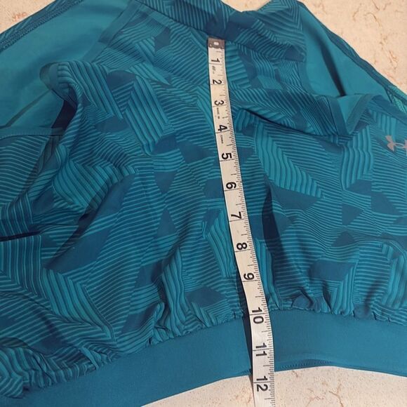 Under Armour athletic shorts SZ large - Picture 8 of 9